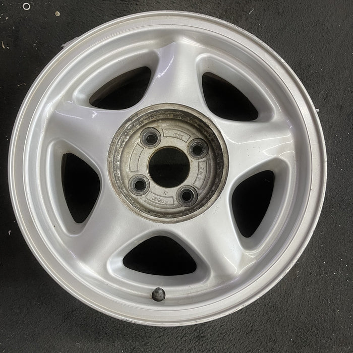 16" MUSTANG 91-93 16x7 , argent Original OEM Wheel Rim - Angle View