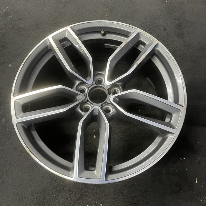 19" AUDI S3 15 19x8 Original OEM Wheel Rim - Close-Up Detail
