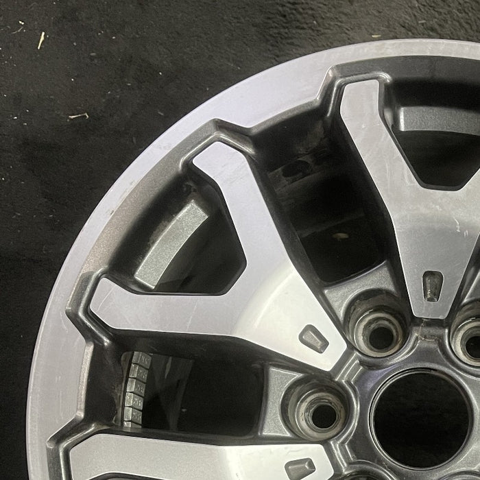 17" FORD F150 RAPTOR 21-23 17x8.5 aluminum 6 spoke V spoke silver Original OEM - Side Profile