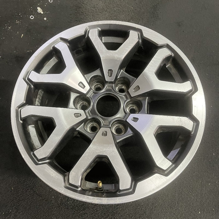 17" FORD F150 RAPTOR 21-23 17x8.5 aluminum 6 spoke V spoke silver Original OEM - View 7