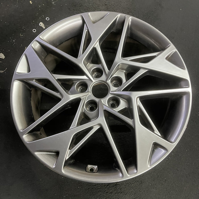 19" GV70 22-24 19x8 , twisted spoke Original OEM Wheel Rim - Side Profile