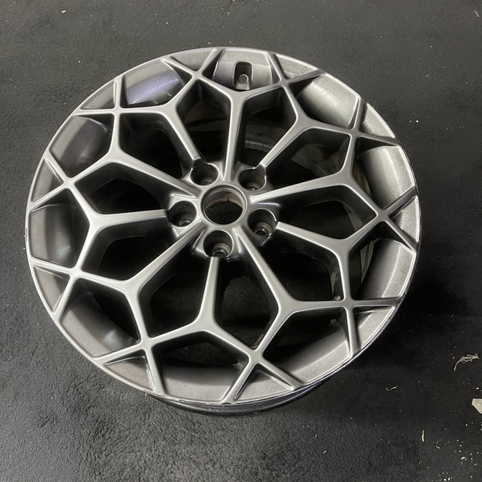 19" G80 21 19x8.5 , Original OEM Wheel Rim - Close-Up Detail