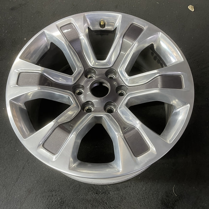 20" DODGE 1500 PICKUP 19-22 , 20x9, , 6 spoke, solid spoke, opt WRU Original - Close-Up Detail