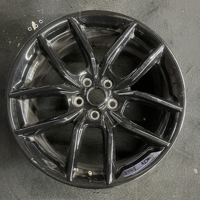 19" MUSTANG 24 19x8.5 5 spoke U spoke black Original OEM Wheel Rim - Front View