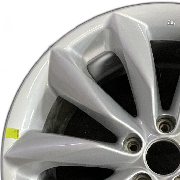 19" INFINITI QX50 19-22 19x7.5 alloy 5 V spoke silver Original OEM Wheel Rim - Angle View