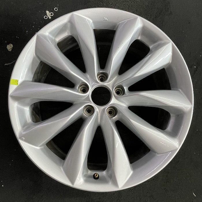 19" INFINITI QX50 19-22 19x7.5 alloy 5 V spoke silver Original OEM Wheel Rim - Front View