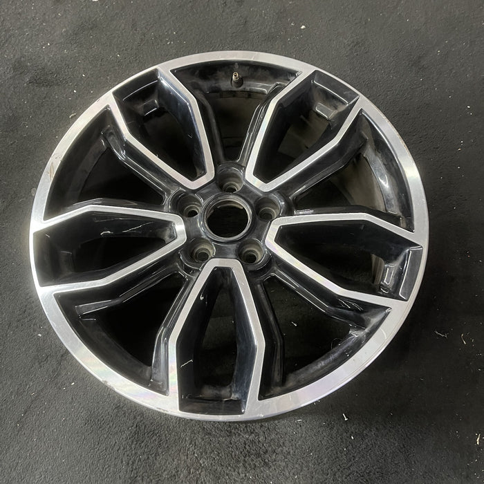 19" MUSTANG 13-14 19x8.5 , machined edges , 5 split spoke, Y spoke design - Side Profile