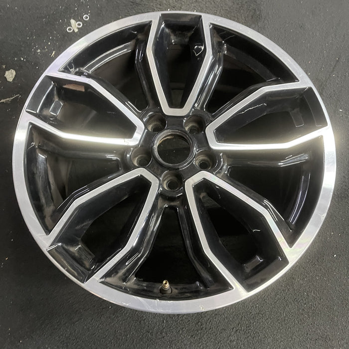 19" MUSTANG 13-14 19x8.5 , machined edges , 5 split spoke, Y spoke design - Side Profile