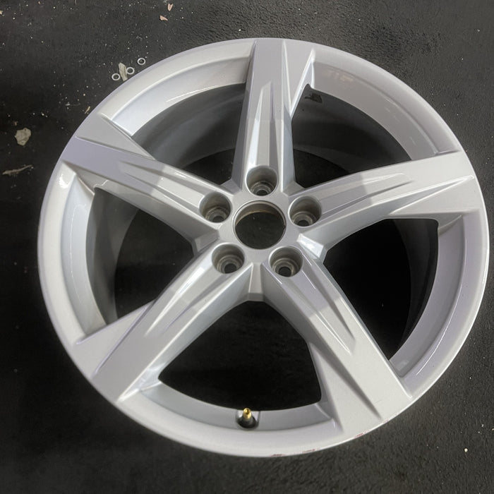 18" AUDI Q5 21 18x8 , Original OEM Wheel Rim - Side Profile