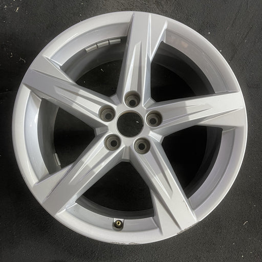 18" AUDI Q5 21 18x8 , Original OEM Wheel Rim - Angle View