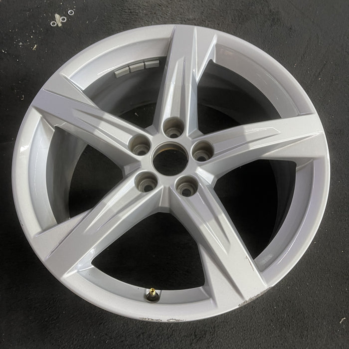 18" AUDI Q5 21 18x8 , Original OEM Wheel Rim - Side Profile