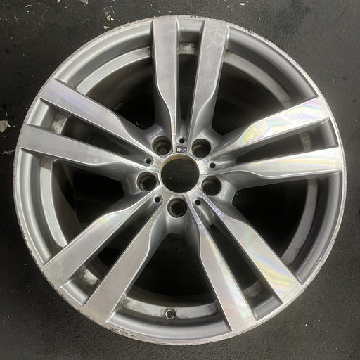 20" BMW X5M 10-13 20x10 , , double spoke, wide spoke Original OEM Wheel Rim - Angle View