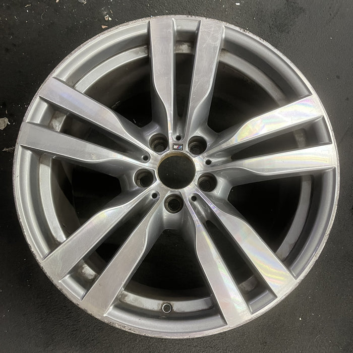 20" BMW X5M 10-13 20x10 , , double spoke, wide spoke Original OEM Wheel Rim - Angle View