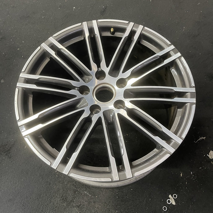 20" PORSCHE BOXSTER 15-16 20x10, Original OEM Wheel Rim - Close-Up Detail