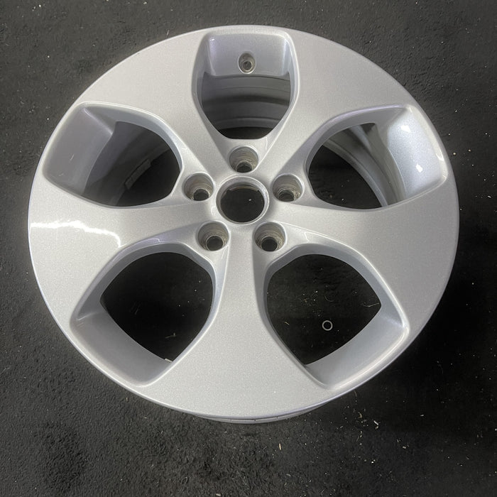17" XE 17-18 17x7 , 5 spoke Original OEM Wheel Rim - Close-Up Detail