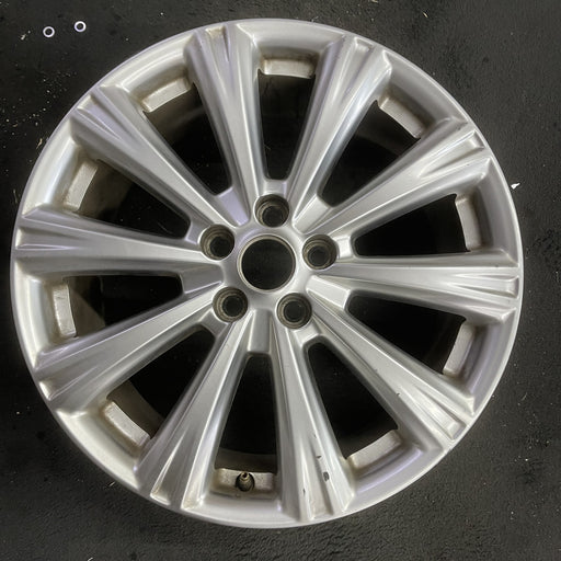 18" ESCAPE 17-18 18x7.5 , 10 spoke Original OEM Wheel Rim - Angle View