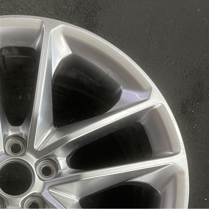 20" CHALLENGER 22 20x8 aluminum 5 spoke double spoke satin carb opt WHC - Close-Up Detail
