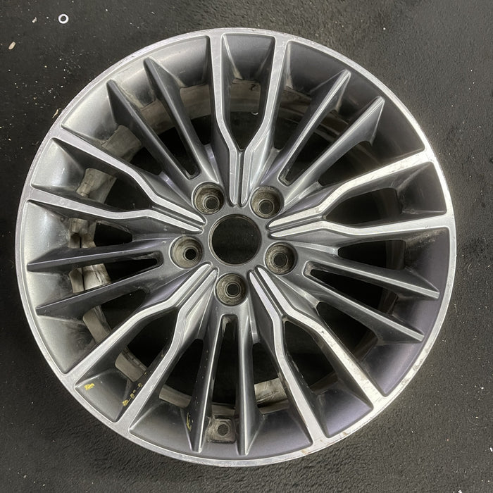 18" ELANTRA 17 18x7.5 , Original OEM Wheel Rim - Angle View