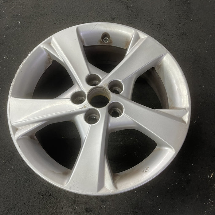 16" COROLLA 11-13 16x6.5, alloy , North America built Original OEM Wheel Rim - Close-Up Detail