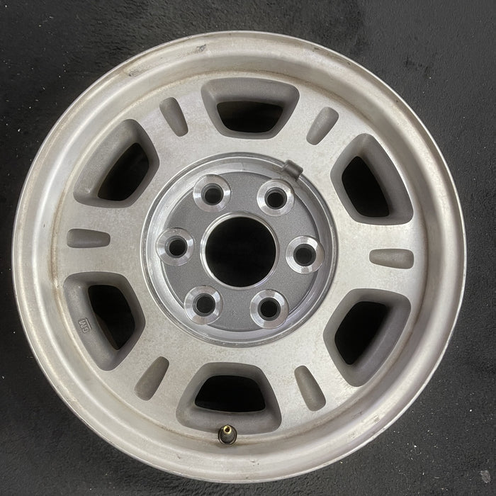 16" SAFARI 03-05 16x7 Original OEM Wheel Rim - Angle View