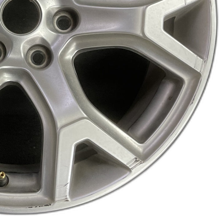 20" WAGONEER 22 20x9 6 spoke Y spoke silver Original OEM Wheel Rim - Close-Up Detail