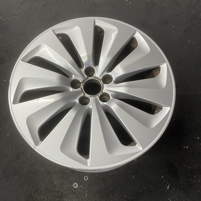 19" AUDI Q5 13-16 19x8, 10 spoke, turbine design Original OEM Wheel Rim - Close-Up Detail