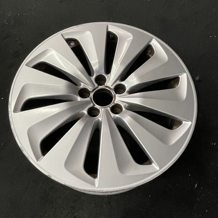 19" AUDI Q5 13-16 19x8, 10 spoke, turbine design Original OEM Wheel Rim - Close-Up Detail