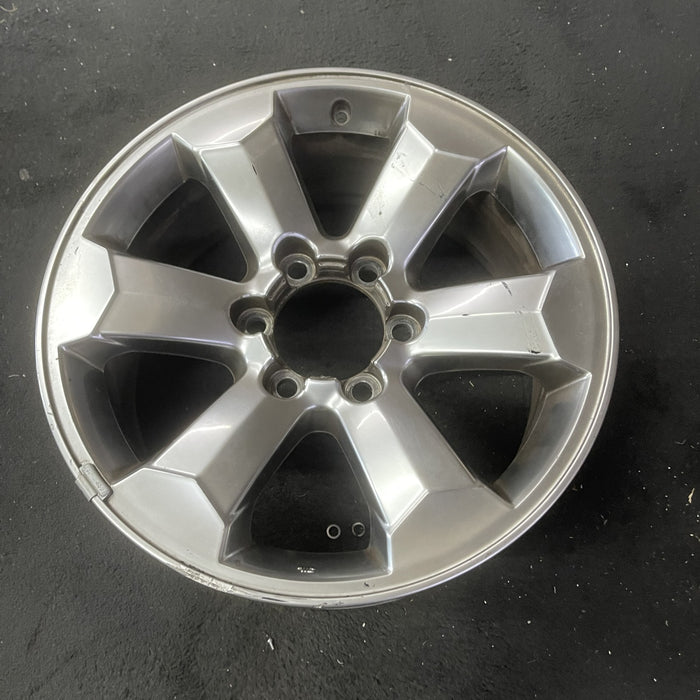 18" 4 RUNNER 06-09 18x7.5 Original OEM Wheel Rim - Close-Up Detail