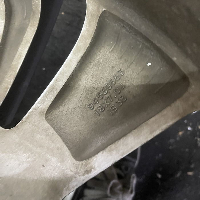 18" ENCORE 17-18 18x7 aluminum 10 spoke gray inlay Original OEM Wheel Rim