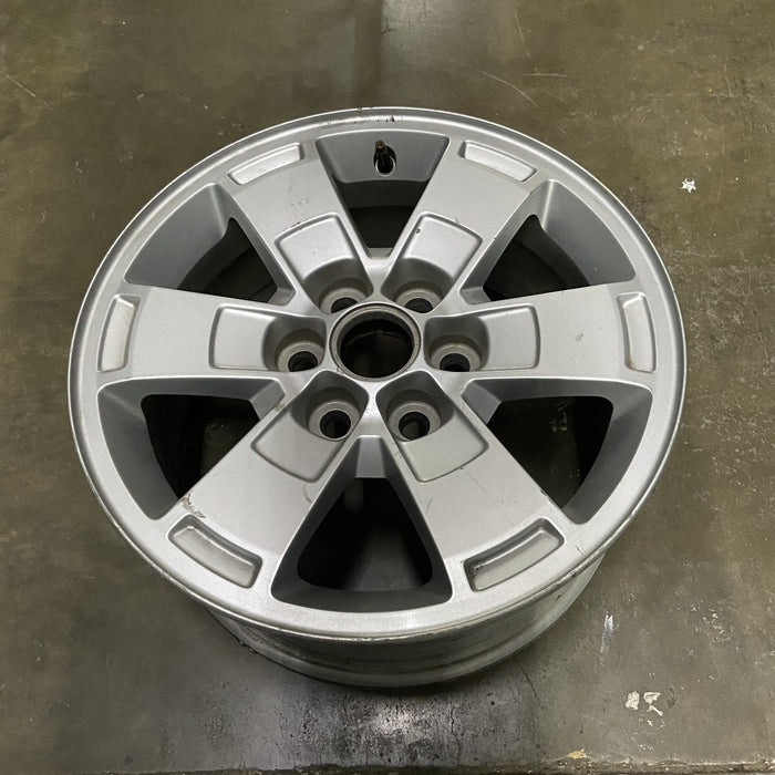 16" CANYON 15-17 16x7, aluminum Original OEM Wheel Rim - Close-Up Detail
