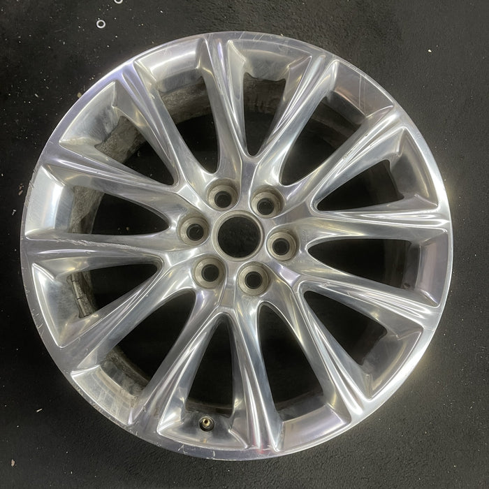 20" ENCLAVE 18-20 20x8, 12 spoke, opt SQ7 Original OEM Wheel Rim - Angle View