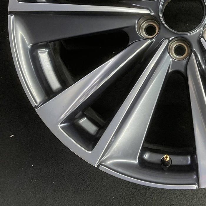 22" ESCALADE 24 22x9 6 spoke double spoke Original OEM Wheel Rim - Additional View