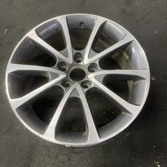 18" TLX 15-17 18x7.5 Original OEM Wheel Rim - Close-Up Detail