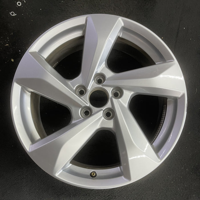 18" AUDI Q3 19-20 18x7 , Original OEM Wheel Rim - Angle View