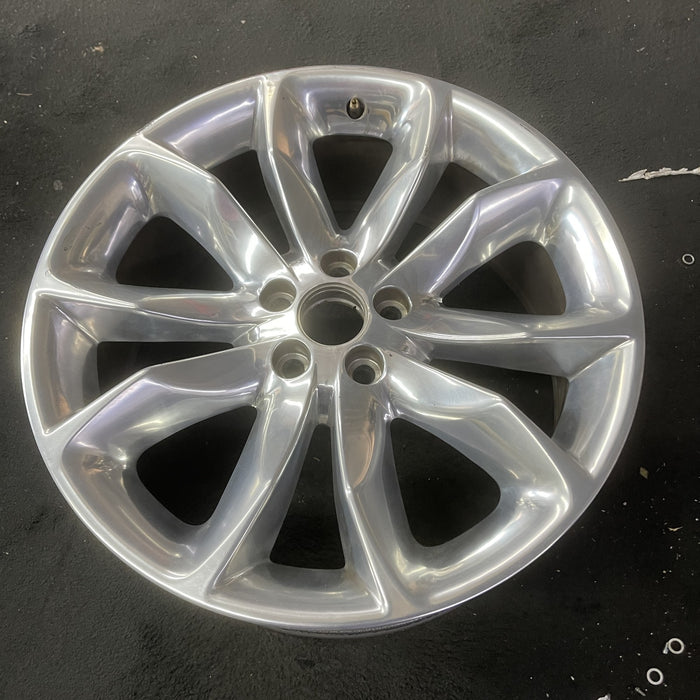 20" EXPLORER 11-14 20x8.5, , 10 spoke, Original OEM Wheel Rim - Close-Up Detail