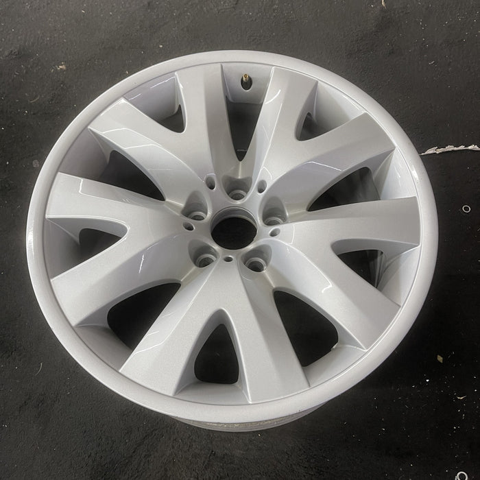 19" BMW 745i 02-05 19x10 , 5 spoke Original OEM Wheel Rim - Close-Up Detail