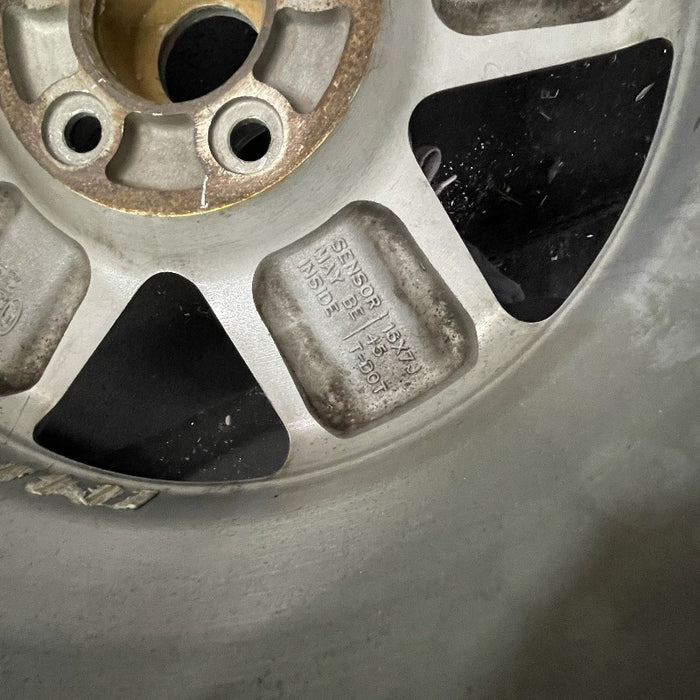 16" ESCAPE 05-08 VIN H 8th digit Hybrid 16x7 aluminum 5 spoke exposed lugs grooved spoke Original OEM Wheel Rim