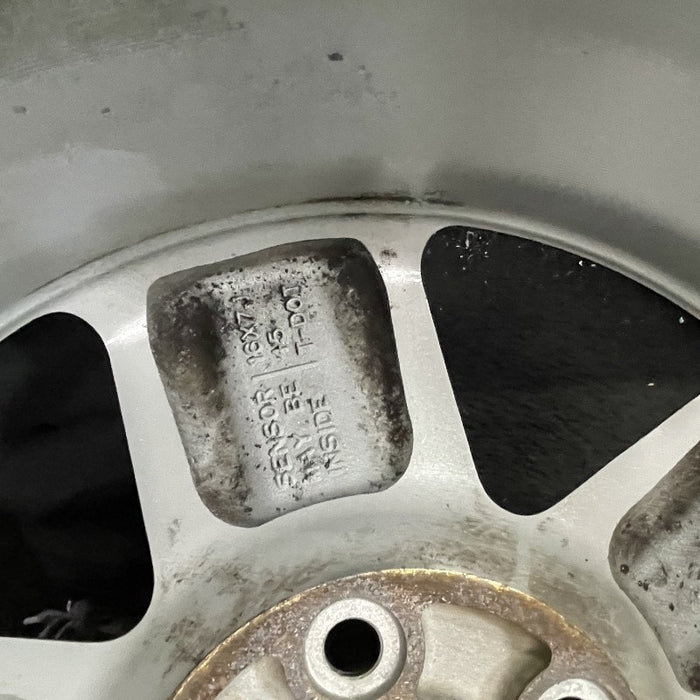 16" ESCAPE 05-08 VIN H 8th digit Hybrid 16x7 aluminum 5 spoke exposed lugs grooved spoke Original OEM Wheel Rim