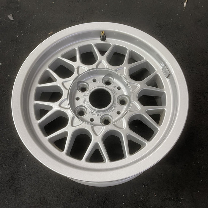 15" BMW 528i 97-00 15x7, alloy, web design Original OEM Wheel Rim