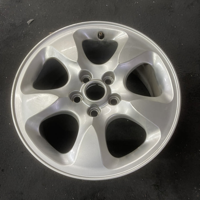 16" S TYPE 00-02 , 16x7.5, 5 spoke Original OEM Wheel Rim - Close-Up Detail