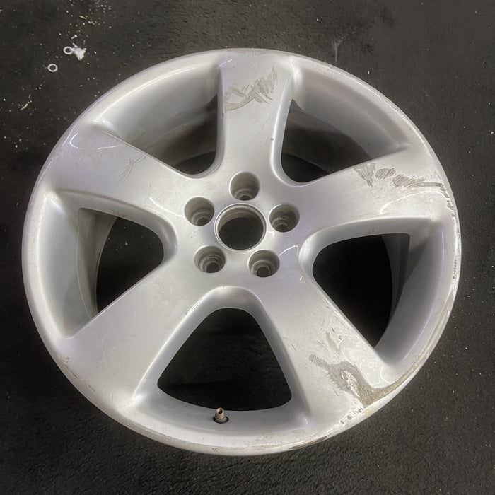 17" BEETLE 06-07 17x7 , 5 spoke , recessed center cap Original OEM Wheel Rim - Side Profile