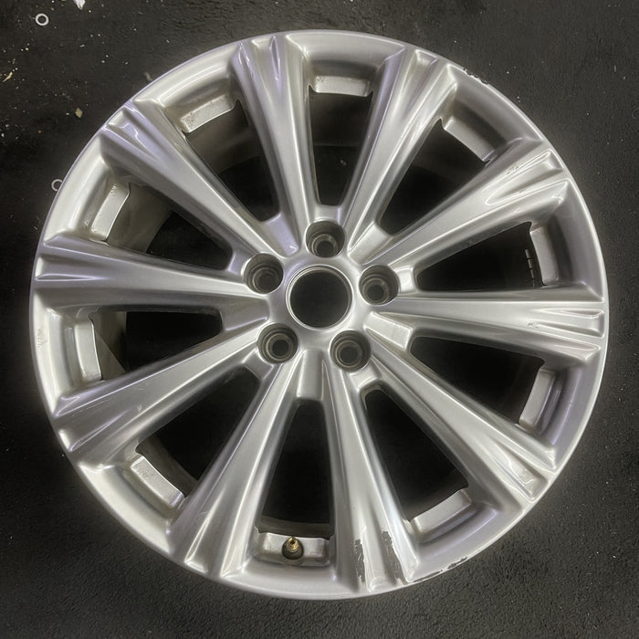 18" ESCAPE 17-18 18x7.5 , 10 spoke Original OEM Wheel Rim - Angle View
