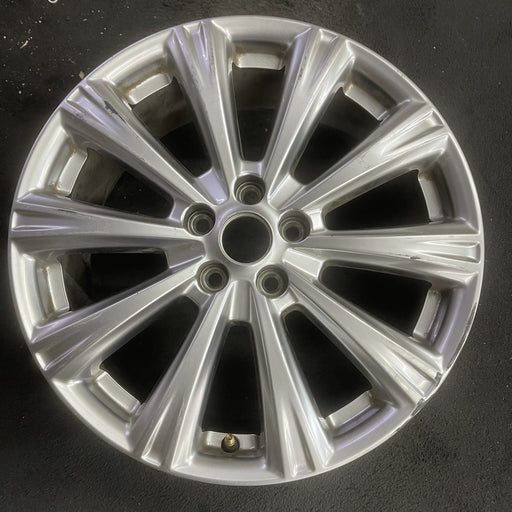 18" ESCAPE 17-18 18x7.5 , 10 spoke Original OEM Wheel Rim - Angle View