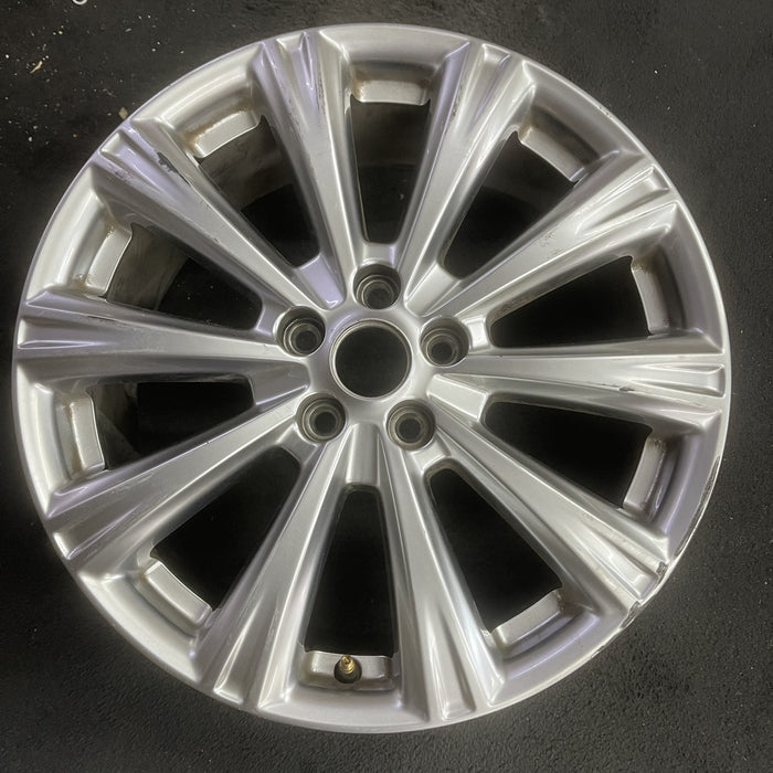 18" ESCAPE 17-18 18x7.5 , 10 spoke Original OEM Wheel Rim - Angle View