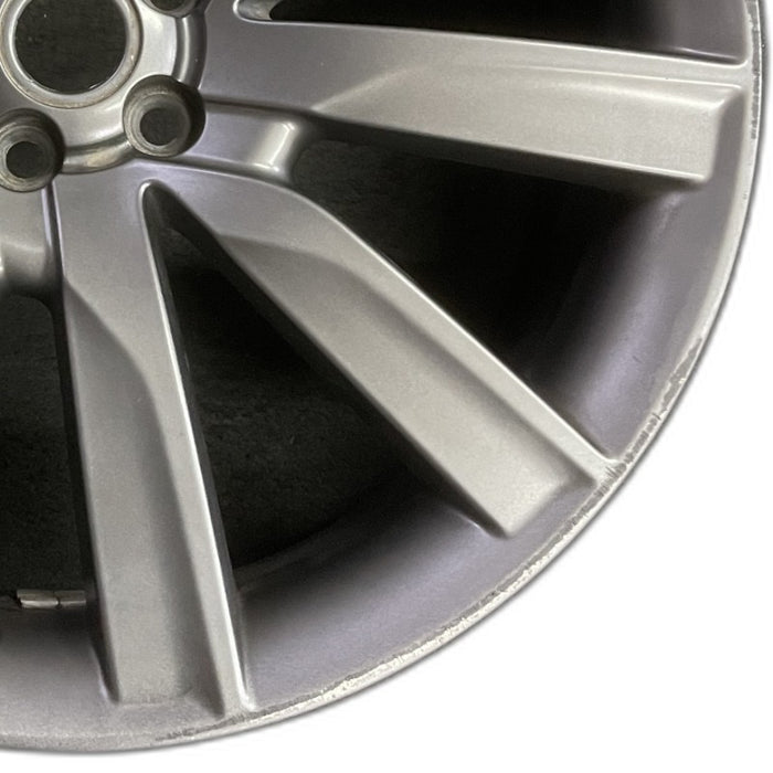21" VELAR 18-20 21x8.5 alloy 10 spoke gray Original OEM Wheel Rim - Close-Up Detail