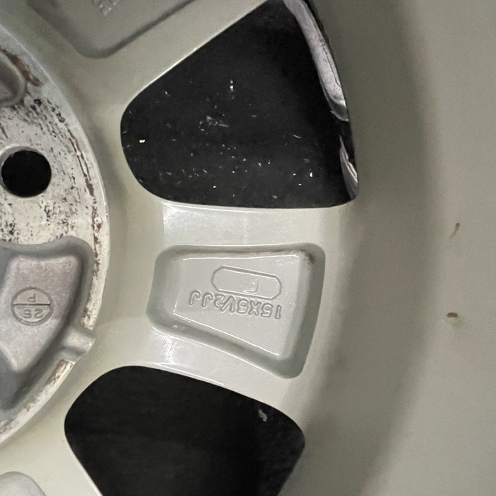 15" VERSA 07-11 15x5.5, alloy Original OEM Wheel Rim