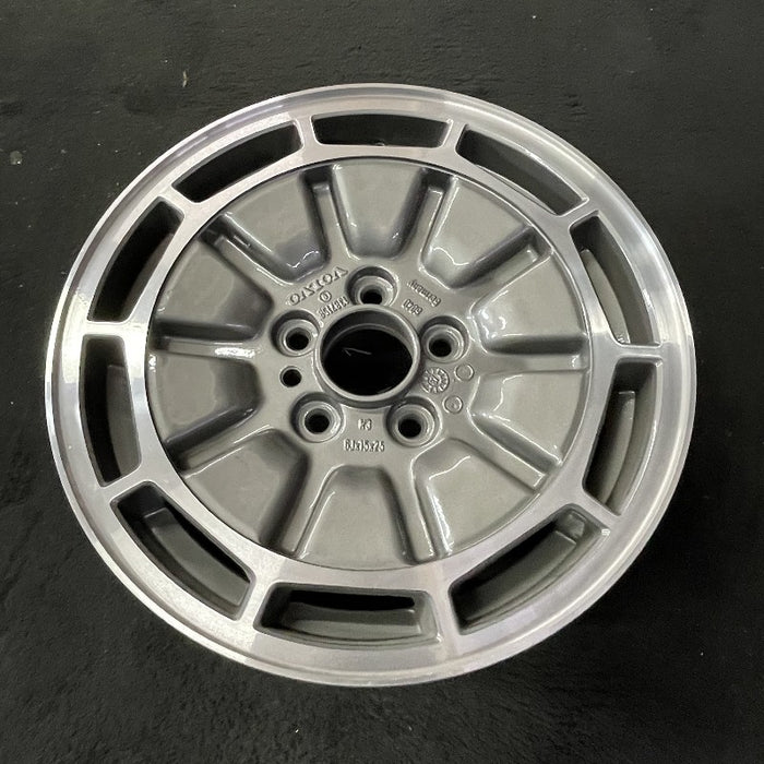 15" VOLVO 740 85-86 15x6 alloy 10 slot Original OEM Wheel Rim