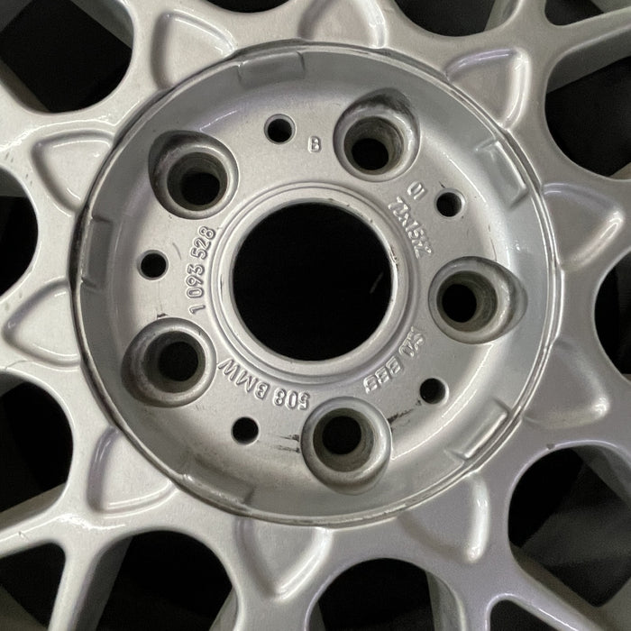 15" BMW 528i 97-00 15x7, alloy, web design Original OEM Wheel Rim