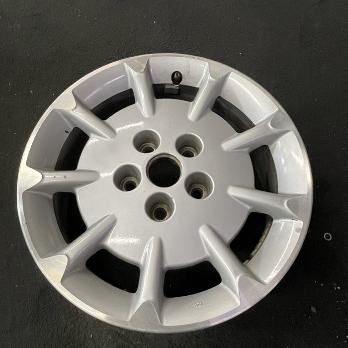 16" MAXIMA 00-01 16x6.5, alloy, 9 spoke Original OEM Wheel Rim - Close-Up Detail