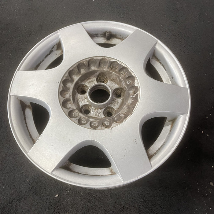 16" BEETLE 02 16x6.5, alloy, 6 straight spoke Original OEM Wheel Rim - Close-Up Detail